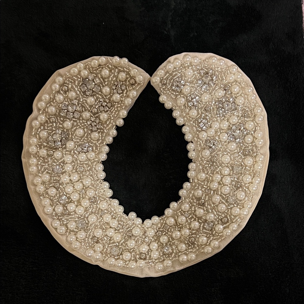 💥50%OFF💥Elegant Pearl and Crystal Embellished Collar